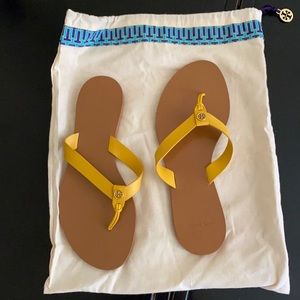 Tory Burch Manson Leather Thong Sandals